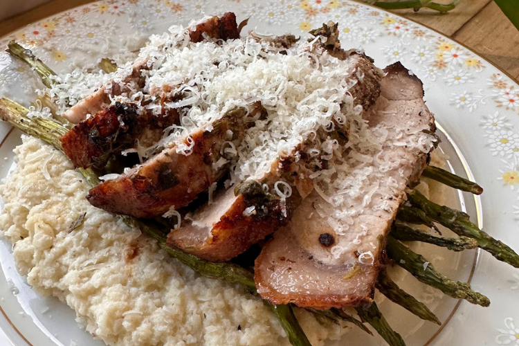 Garlic Herb Pork Chop with Asparagus and Creamy Cauliflower Mash
