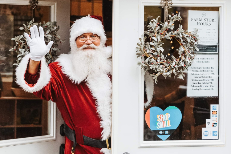Santa is Coming Back to Ayers Valley Farm!