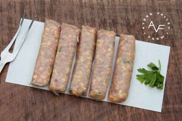 Ayers Valley Farm - Chicken Bratwurst (Cheddar Jalapeno) - 10 x 3.2 oz links